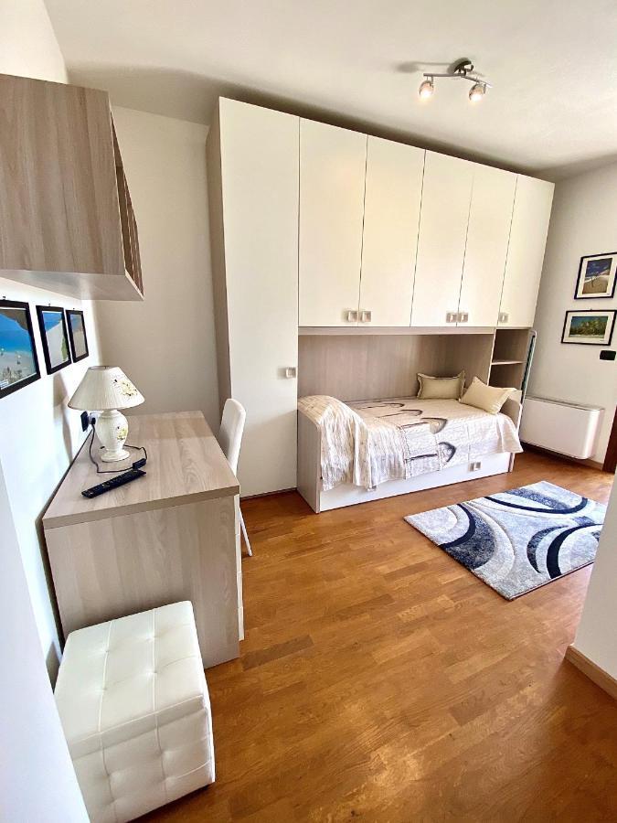Dream Apartment Toscolano Maderno Luaran gambar