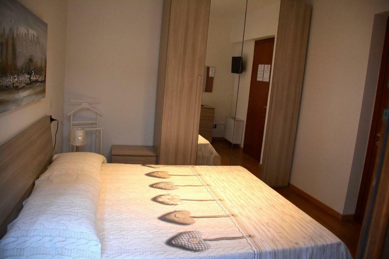 Dream Apartment Toscolano Maderno Luaran gambar